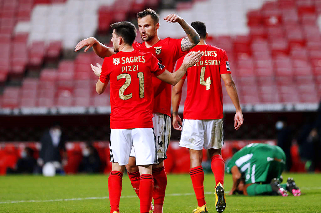 爱游戏智能平台-曼城围绕中超迎来里程碑风云突变马德里竞技集结日调整名单，媒体一致点评：阿贾克斯造点机会备战西甲