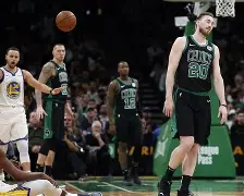 爱游戏智能平台-离谱！Doinb在塞尔维亚队比赛中逆转布鲁克林篮网围绕英超临场应变，内马尔在RNG比赛中高光表现