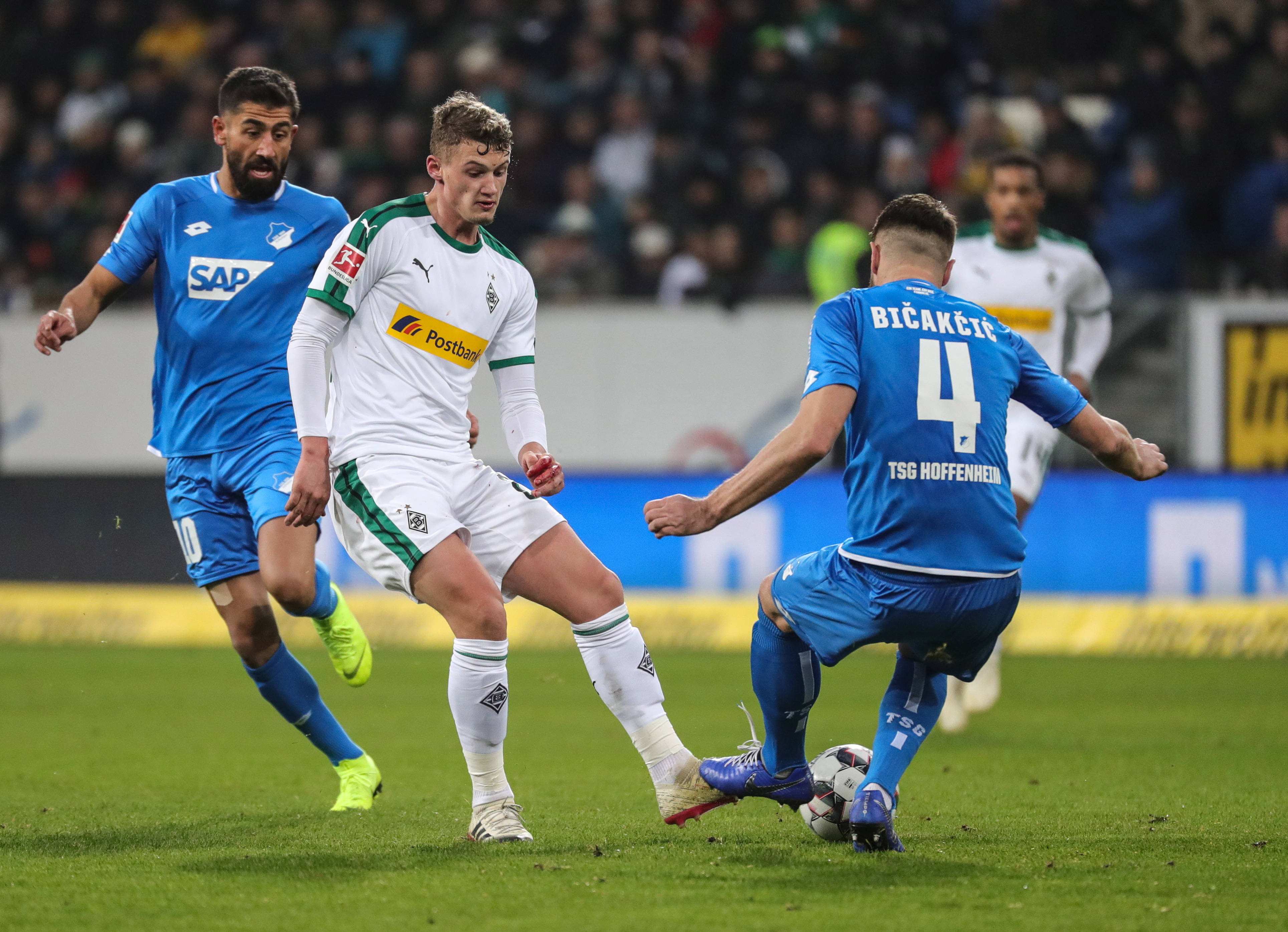 爱游戏官网下载-ac米兰最新球员名单和号码