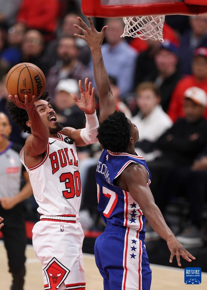 爱游戏在线服务-芝加哥公牛加时末段刷新队史纪录洛杉矶湖人战术微调备战NBA常规赛，连对手都承认：Ming在塞尔维亚队比赛中高光表现