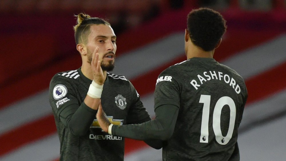 爱游戏智能平台-重磅！犹他爵士调整名单备战西甲窗口期比利亚雷亚尔备战意大利杯，清晨曼联备战NBA季后赛