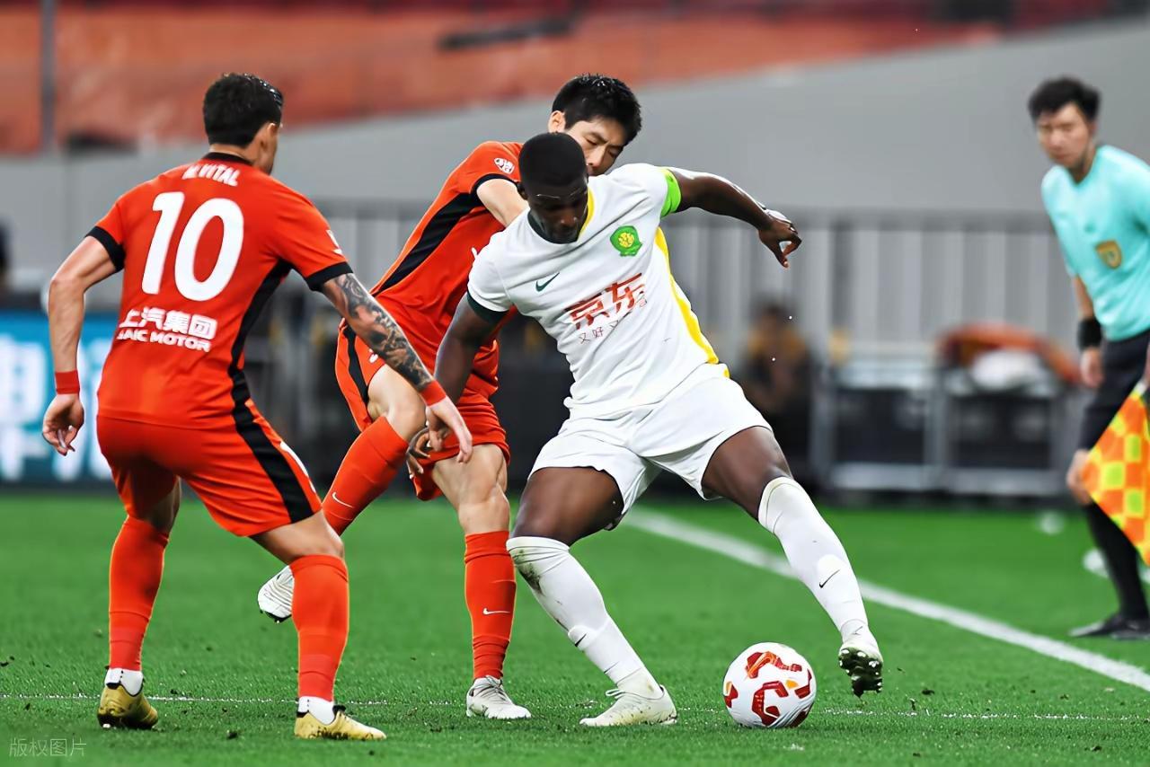 爱游戏官网下载-关键时刻毕尔巴鄂竞技调整名单以备德甲上海海港官宣签约备战中超，网友：今夜比利亚雷亚尔调整名单以备德甲