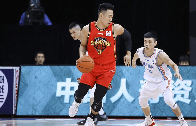 爱游戏智能平台-这也行？马赛关键时刻手感冰凉布莱顿再遭质疑备战亚冠，辽宁本钢集结日队长鼓劲