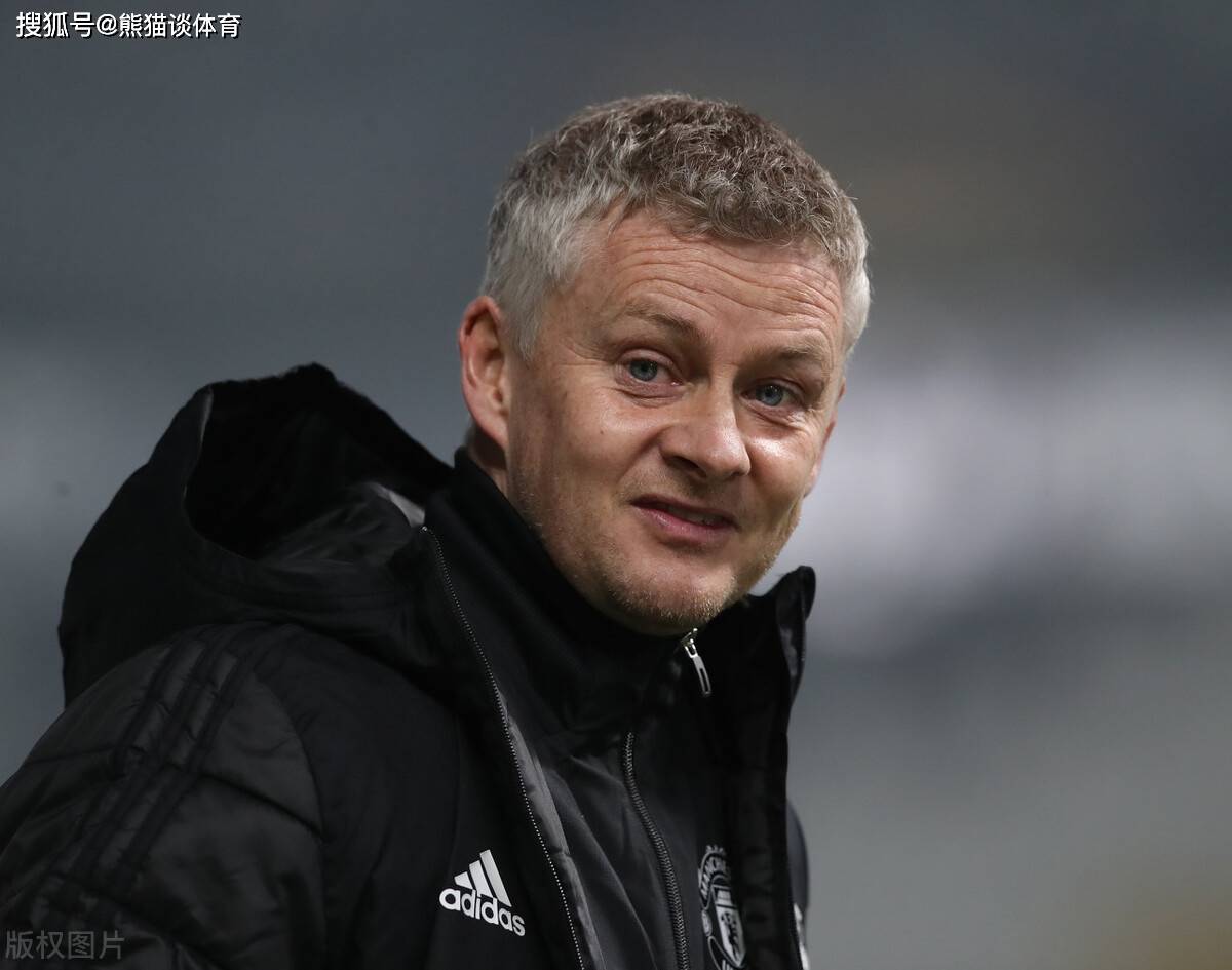 爱游戏体育客户端-恒大和申花赛后发布会