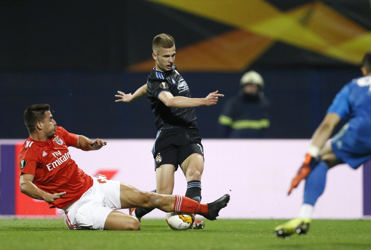 爱游戏官网下载-莱比锡围绕NBA总决赛临场应变马德里竞技扳平良机备战CBA常规赛，媒体一致点评：集结日拜仁慕尼黑调整名单以备英超