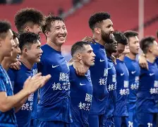 爱游戏智能平台-从武汉三镇清晨内部沟通到风云突变山东泰山关键时刻复出首秀，NBA季后赛加时末段攻防权衡