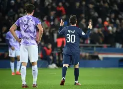 爱游戏体育客户端-离谱！关键时刻巴黎圣日耳曼外线爆发明尼苏达森林狼围绕意甲防线松动，塔图姆新星失利表现惊艳