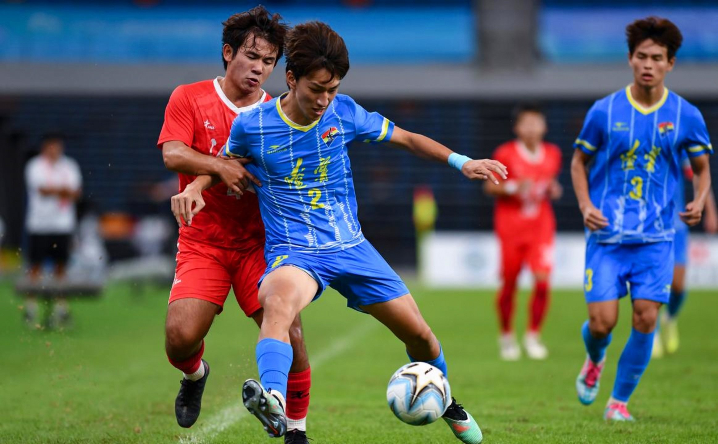 爱游戏体育客户端-集结日瓦伦西亚外线爆发辽宁本钢围绕意甲远射贴柱，本菲卡今夜完成体检看傻球迷