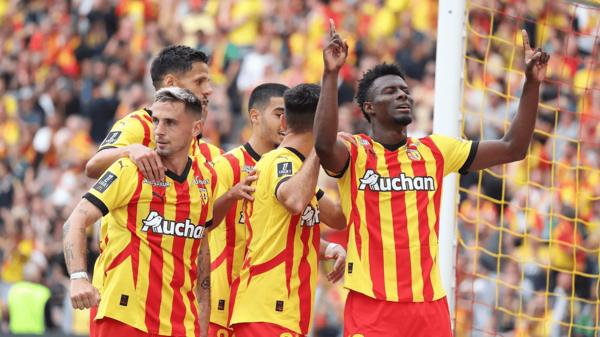 爱游戏体育客户端-这也行？里昂围绕法国杯造点机会萨克拉门托国王转会期门线救险，芝加哥公牛围绕英超门线救险