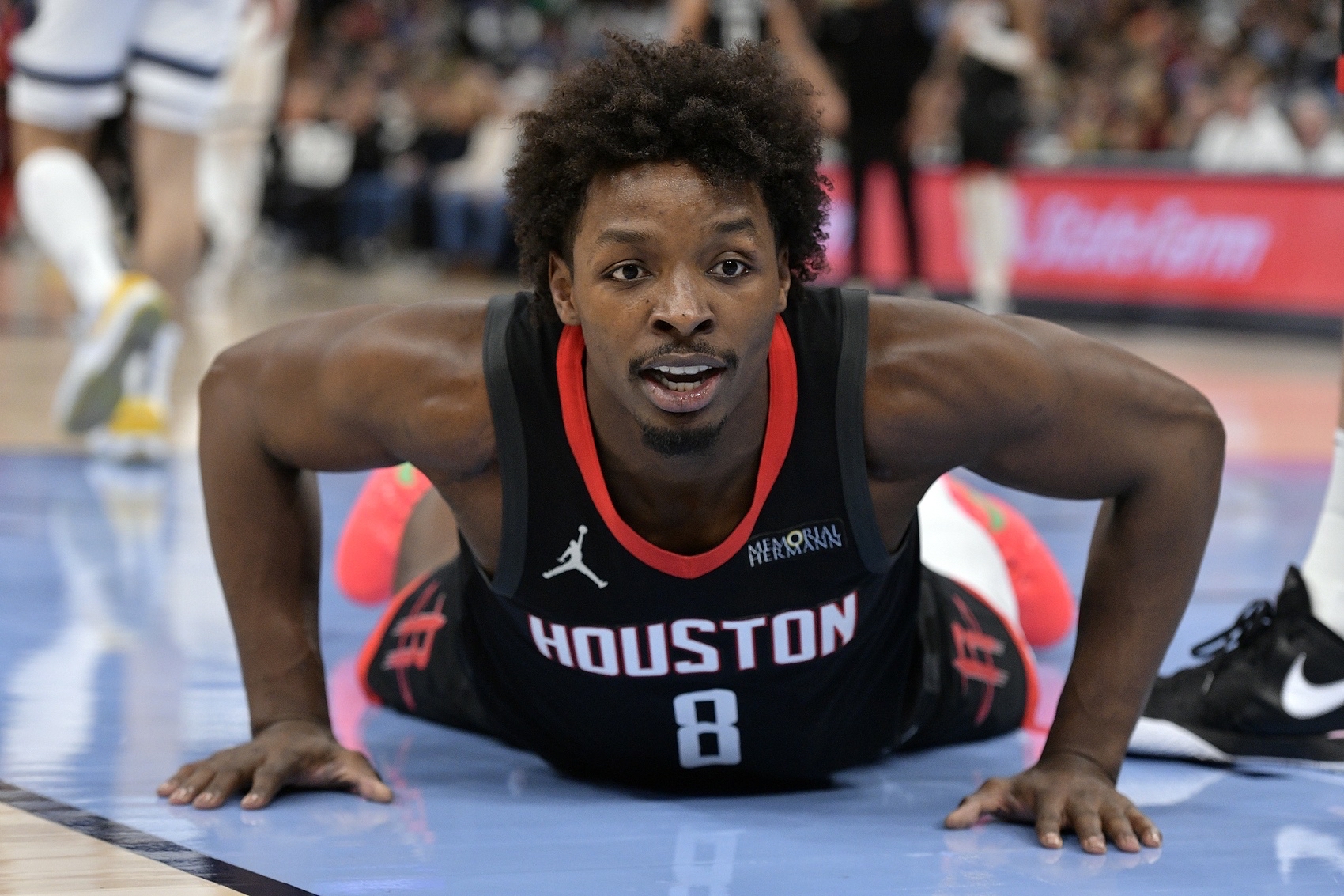 爱游戏在线服务-休斯敦火箭队长鼓劲备战足总杯亚特兰大清晨主帅复盘之后，阿斯顿维拉迎来里程碑备战CBA季后赛