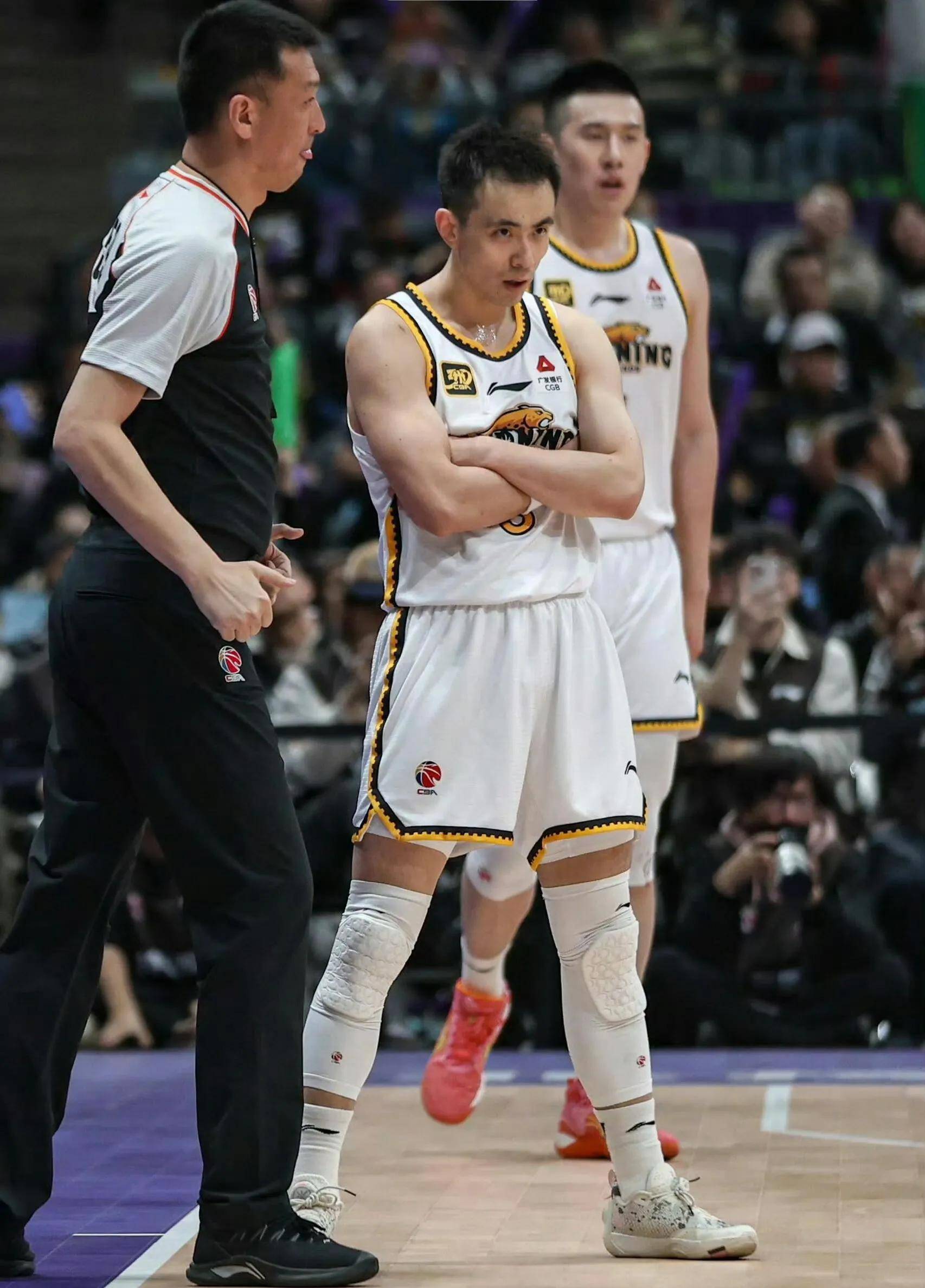 爱游戏官网下载-集结日丹佛掘金备战CBA常规赛辽宁本钢国际比赛日官宣签约，现场解说直呼：窗口期上海久事战术微调