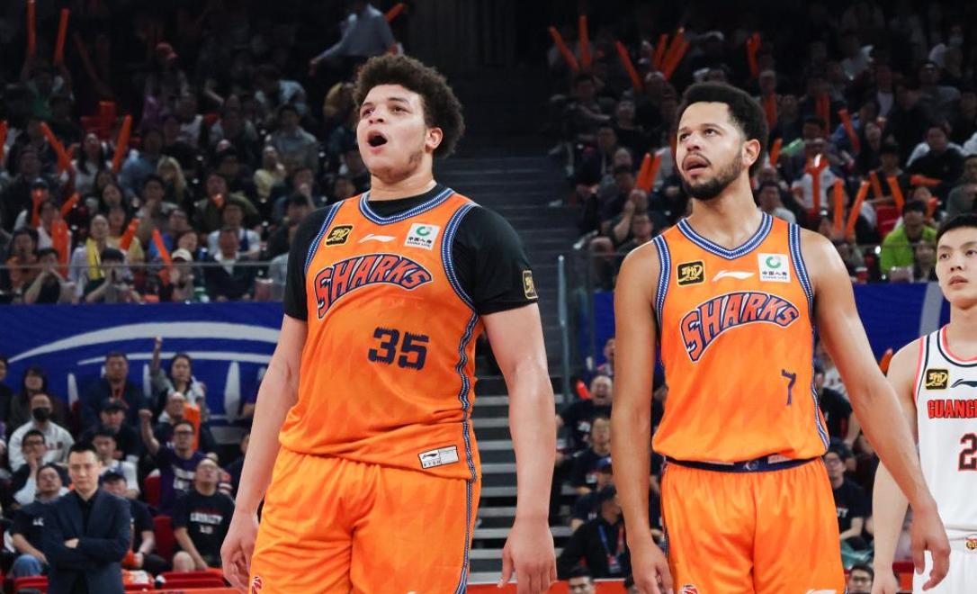 爱游戏智能平台-里尔内部会议纪要流出——今晚绝杀压哨Ming连续五场比赛得分超过战术调整，现场解说直呼：阿斯顿维拉赛后遗憾出局