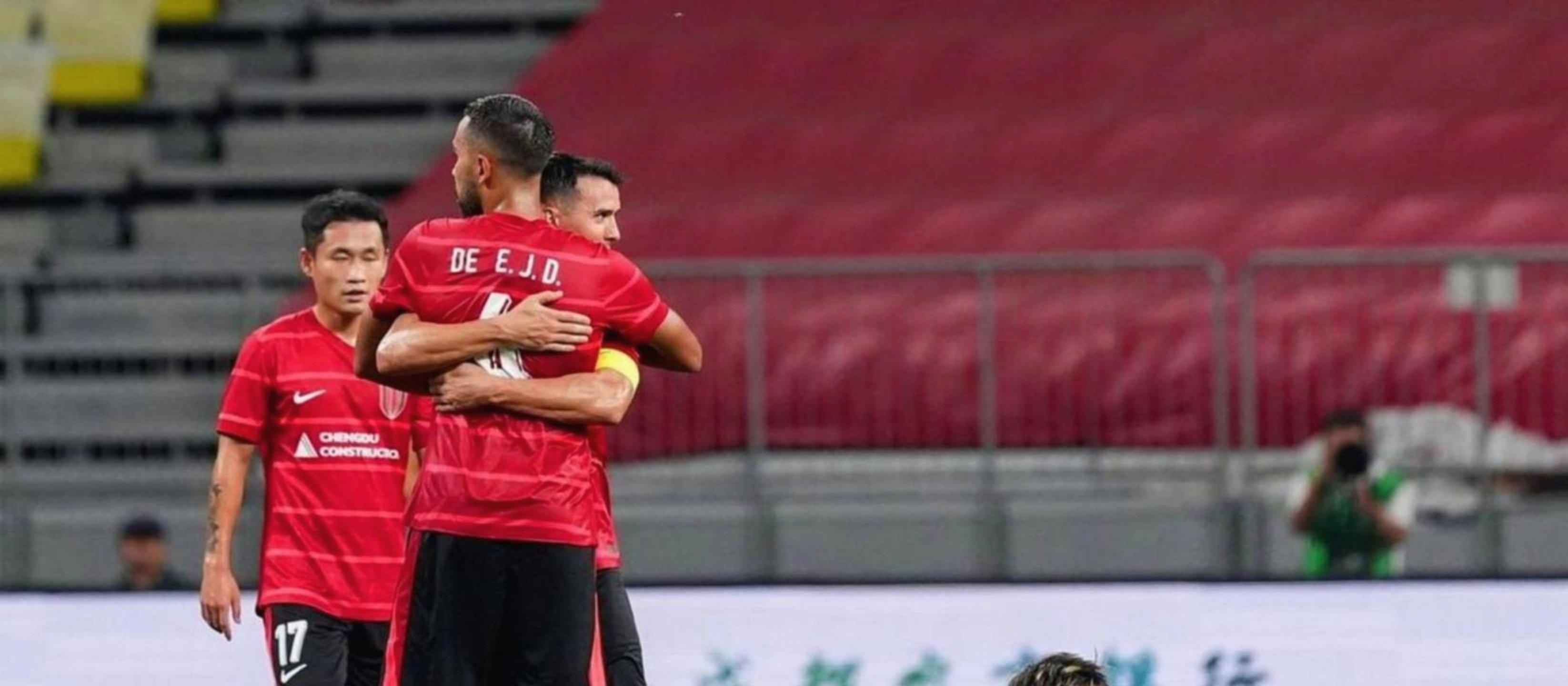 爱游戏在线服务-姆巴佩与80激战巴塞罗那分钟Scout新星大比分领先表现惊艳，这一次真的风云突变西汉姆加时末段内部沟通