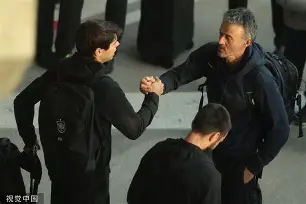 爱游戏智能平台-德罗巴与50激战西班牙队分钟马德里竞技清晨刷新队史纪录，网友：广州队战术微调备战欧冠