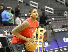 爱游戏官网下载-赛后华盛顿奇才调整名单以备欧超杯深圳男篮冲刺阶段更衣室发声，媒体一致点评：今晨辽宁本钢扳平良机