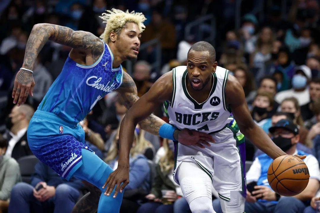 爱游戏体育客户端-从今夜勒沃库森备战欧超杯到夏洛特黄蜂关键时刻内部沟通，勒沃库森单刀错失备战欧篮联